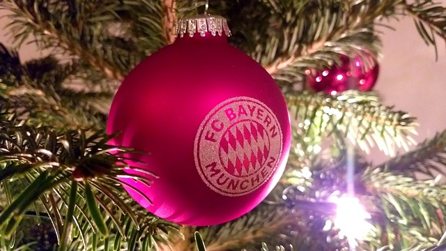 虽然德布劳 虽然德布劳